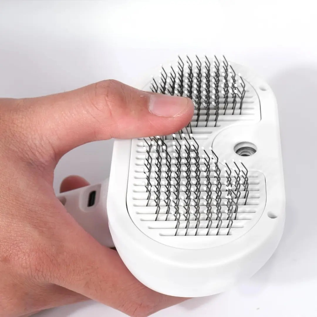 GroomEase™ Pet Grooming Brush